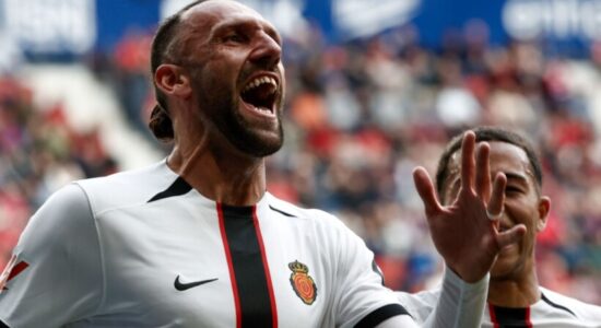 Shkëlqeu me dy gola ndaj Osasunas – Vedat Muriqi, pjesë e formacionit të javës në La Liga