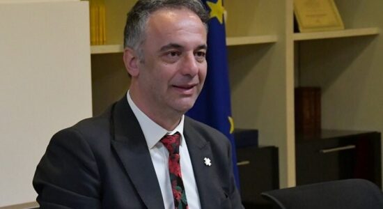 (VIDEO) Ndahet sërish ASH-ja, Azir Aliu: Legjitimiteti i grupit tim janë deputetët