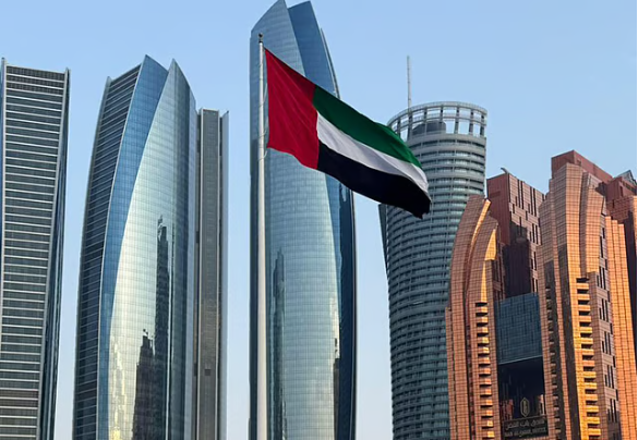 Dy të vdekur dhe tre të plagosur në Abu Dhabi pas rrëzimit të raketës balistike