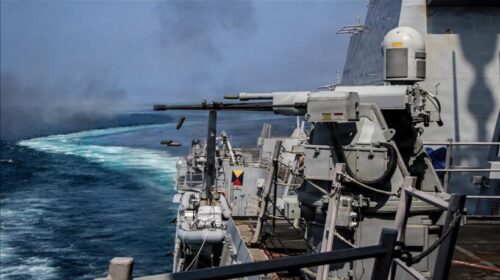 (VIDEO) SHBA po përgatitet të dislokojë një aeroplanmbajtëse të tretë