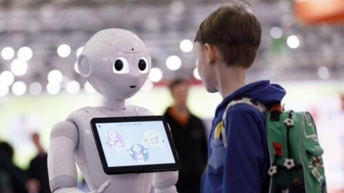 Inteligjenca Artificiale po hyn në shkolla, analiza: A është Ballkani gati?