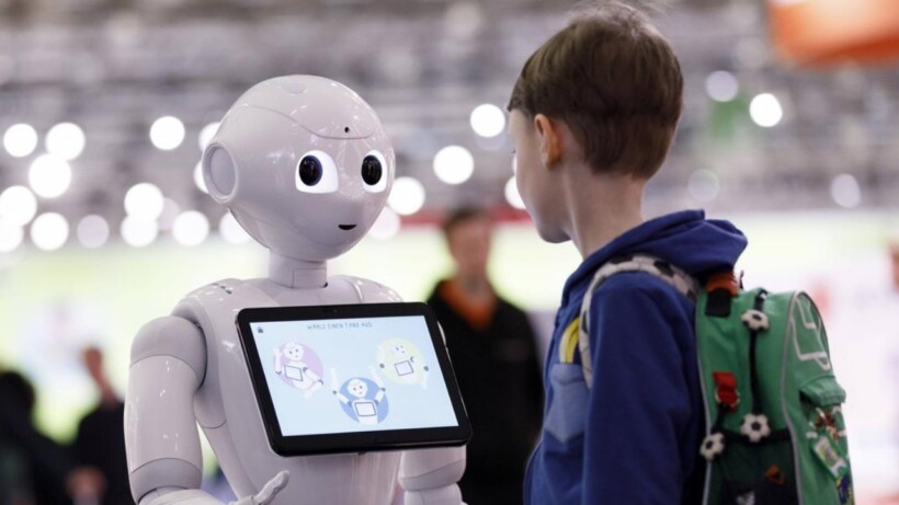 Inteligjenca Artificiale po hyn në shkolla, analiza: A është Ballkani gati?