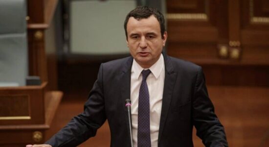 Kurti: Në Prekaz historia u shkrua me zjarr e me gjak