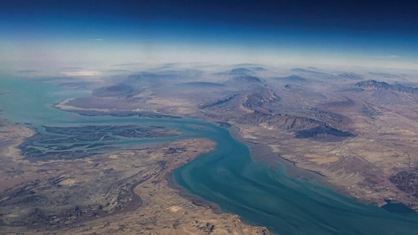 Anijet e Koresë së Jugut mund të kalojnë në Ngushticën e Hormuzit pas koordinimit me Iranin