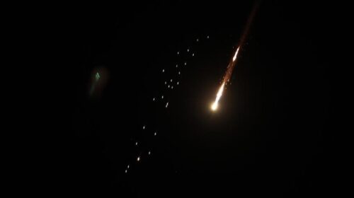 Irani nis sulme të reja me raketa ndaj Izraelit, një raketë bie pranë Kudsit