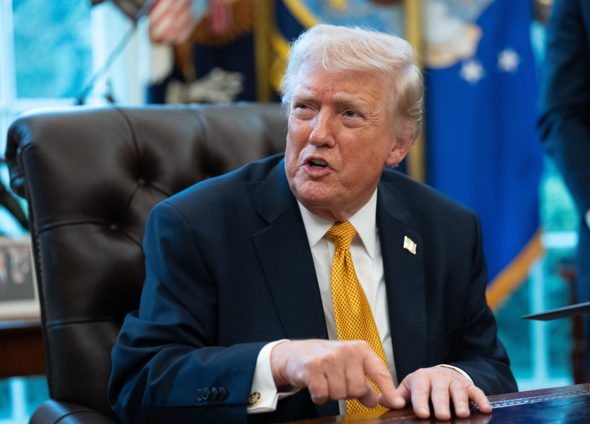 Trump kërcënoi Iranin shkaku i sulmit ndaj Katarit  Do ta rrafshoj me tokë fushën më të madhe të gazit në botë