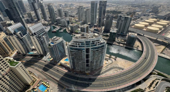 CNN: Dubai shndërrohet në një qytet fantazmë ndërsa sulmet iraniane tronditin qytetin