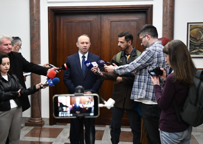 Gashi: “Badenteri” në Kushtetuese s’duhet të jetë tabu