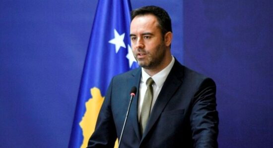 Lëvizja Vetëvendosje e propozon Glauk Konjufcën për president