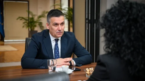 Ministri Hoxha paralajmëroi debat publik për Ligjin e ri për mbrojtjen e natyrës