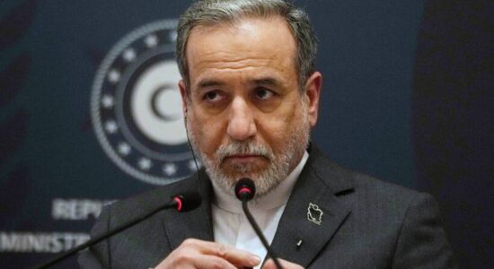 Irani i përgjigjet kërcënimit të Trump: Do të vazhdojmë të qëllojmë me raketa për aq kohë sa të jetë e nevojshme