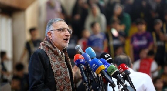 Kryebashkiaku i Teheranit: 9.000 objektiva u goditën në 10 ditë gjatë sulmeve SHBA-Izrael ndaj Iranit