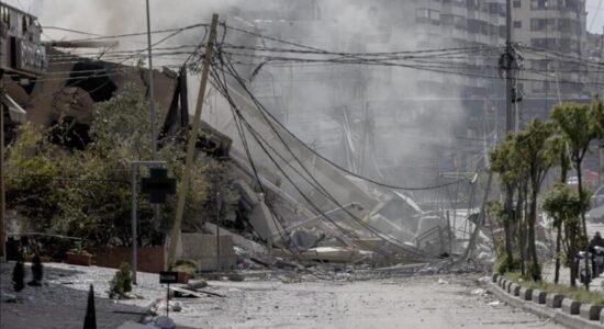 14 persona, përfshirë 4 fëmijë, të vrarë në sulme izraelite në Libanin jugor