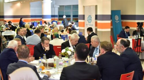 Fondacioni Maarif i Turqisë organizon program iftari në Shkup