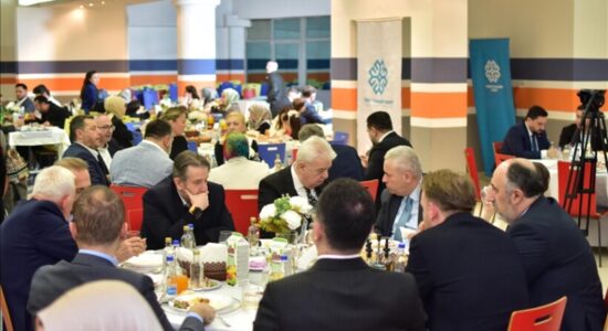 Fondacioni Maarif i Turqisë organizon program iftari në Shkup