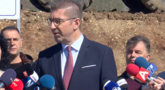 Mickoski mesazh supermarketeve: Të mos e shfrytëzojnë situatën dhe të rrisin menjëherë çmimet!