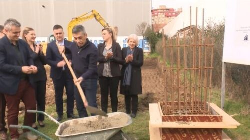 (VIDEO) Pishinë moderne për shkollën “7 Marsi” në Çair, investim rreth 1 milion euro