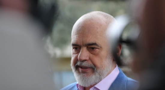 Rama dënon ashpër sulmet e Iranit ndaj Dubait: ‘Hakmarrje e verbër e një sistemi të dështuar’