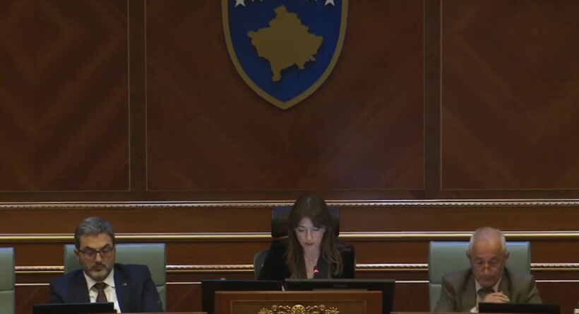 Nis seanca për presidentin – VV ka vetëm 64 deputetë në sallë