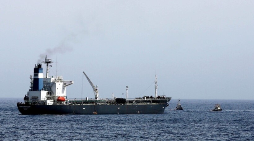 Rriten tensionet në Gjirin Persik, tankeri i naftës kuvajtiane shënjestrohet nga një sulm iranian në portin e Dubait