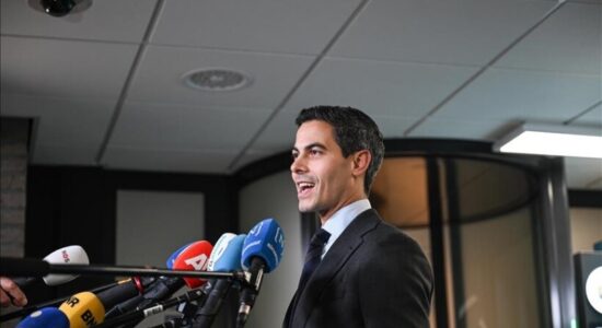 Holanda i kupton sulmet e SHBA-së dhe Izraelit ndaj Iranit, por nuk i mbështet ato