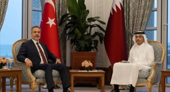Ministri i Jashtëm Fidan: Turqia dënon sulmet ndaj civilëve në Iran, mbështet Katarin