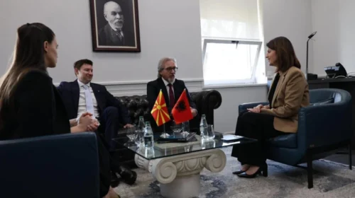 Limani takon Koçiun dhe ambasadorin Meidani, diskutohet për bashkëpunimin rajonal
