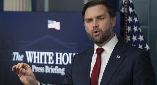 Lufta SHBA-Iran: Vance mohon praninë afatgjate, thotë se çmimet e karburantit do të ulen