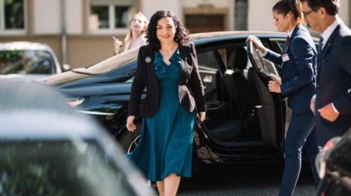 Osmani pyetet nëse do të kandidohet nga Kurti