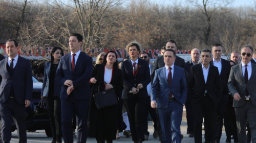 (VIDEO) Krerët e VLEN-it çojnë përpara procesin e bashkimit