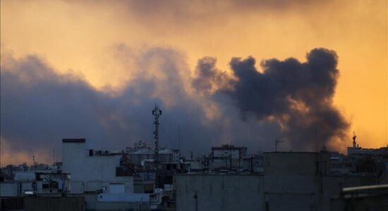 Izraeli godet depo nafte në Teheran, zjarr i madh shpërthen në një depo nafte në lagjen Aghdasieh