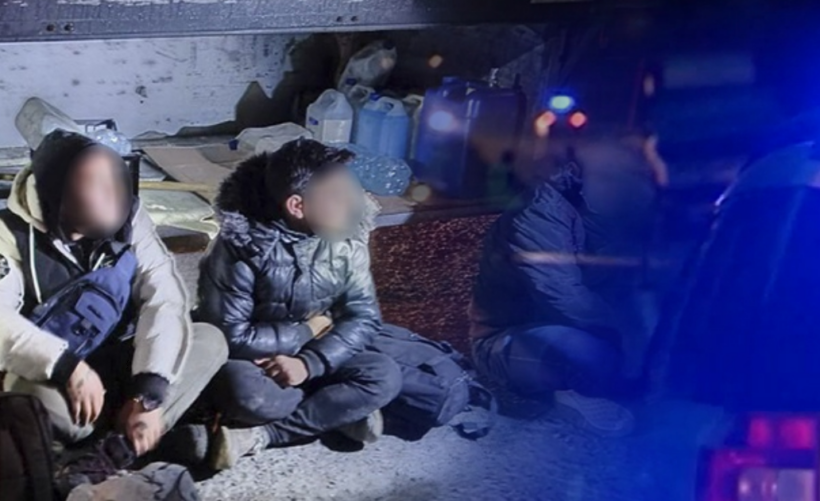 Arrestohen në Maqedoni dy shtetas të Kosovës, u kapën duke transportuar emigrantë nga Pakistani