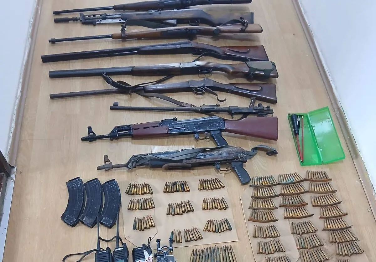 Policia e Kosovës sekuestroi armë e municione në Zubin Potok