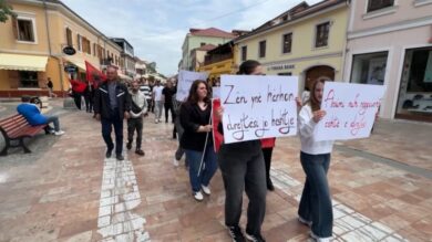 Studentët në Shkodër