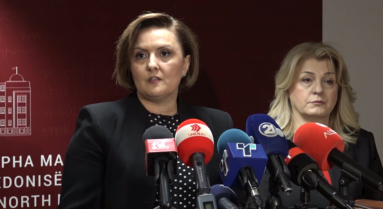 (VIDEO) Ligji i ri i Arsimit të Lartë, Pasholli: VLEN-in e kapur euoforia e rrjeteve sociale