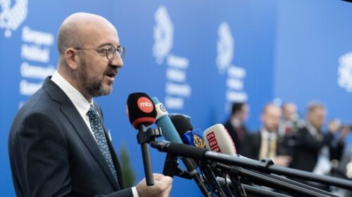 Ish-kreu i Këshillit të BE-së akuzon von der Leyenin për stil “autoritar” të udhëheqjes