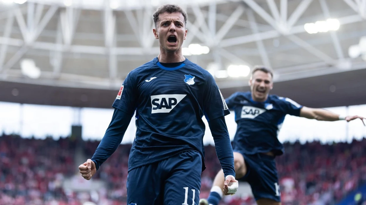 Fisnik Asllani në garë për në ekipin e sezonit, këtu mund ta ndihmoni me vota yllin e Kosovës