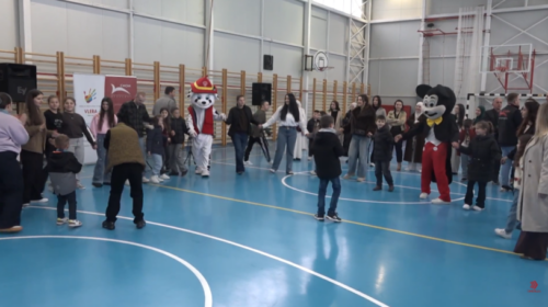 (VIDEO) “Merhamet” dhe “Vlera” me aktivitet në Likovë për Ditën e Autizmit