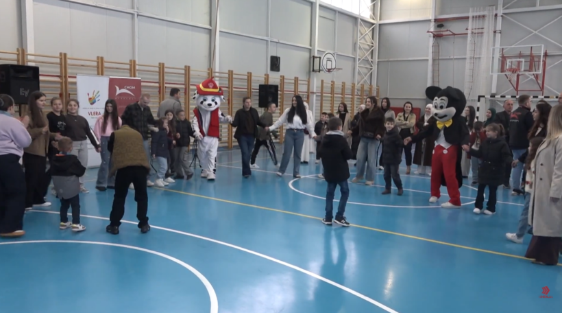 (VIDEO) “Merhamet” dhe “Vlera” me aktivitet në Likovë për Ditën e Autizmit