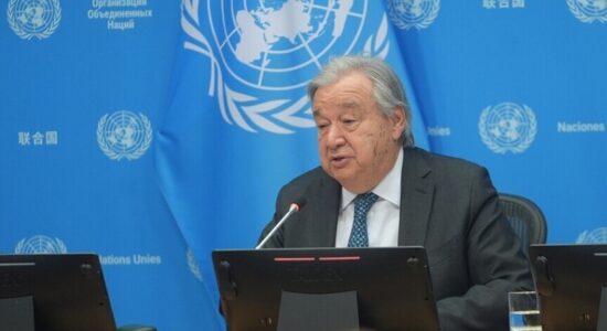 Shefi i OKB-së bën thirrje për respektimin e të drejtave të lundrimit në Ngushticën e Hormuzit