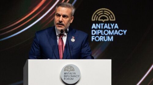 Ministri i Jashtëm turk do të presë takimin e Platformës së Paqes për Ballkanin në Forumin e Diplomacisë në Antalya