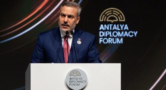 Ministri i Jashtëm turk do të presë takimin e Platformës së Paqes për Ballkanin në Forumin e Diplomacisë në Antalya
