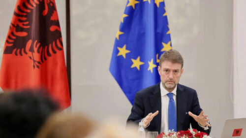 Kryediplomati i Shqipërisë Hoxha: Synojmë ta rrisim gjithmonë bashkëpunimin me Turqinë