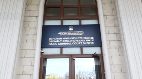 (VIDEO) Arrestohen dy punonjës gjykate, morën mito