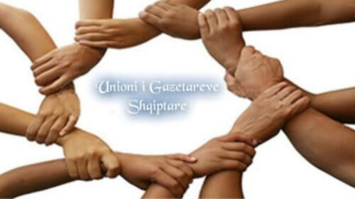 Unioni i Gazetarëve Shqiptarë (UGSH) në mbështetje të protestave studentore: Moszbatimi i gjuhës shqipe, shkelje e rëndë ligjore