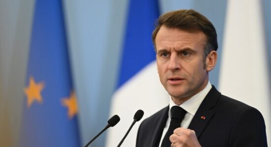 Macron: Bllokada e synuar amerikane në Ngushticën e Hormuzit dhe reagimi i Iranit “gabim nga të dyja palët”