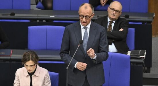 Kancelari gjerman kritikon SHBA-në dhe Izraelin për luftën e zgjatur me Iranin