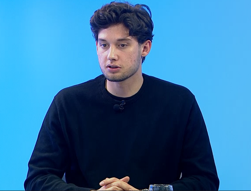 Ademi  Shqipja është gjuhë zyrtare dhe duhet të respektohet