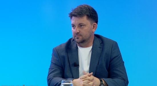 Ekskluzive për TV SHENJA: Elmazi paralajmëron hapjen e tenderit për urën dhe rrethrrotullimin në Saraj