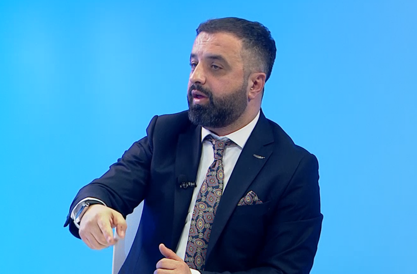 Krasniqi: Heqja e pengesave ligjore do ndalojë diskriminimin e studentëve shqiptarë në punësim